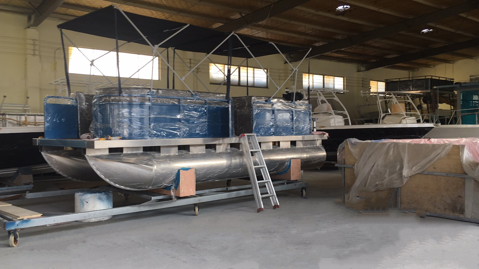 مصنع اليخوت العائم المنيوم ياماني _ (2)