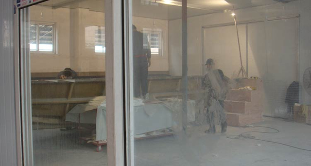 الحفاظ على مستوى الرطوبة ودرجة الحرارة لإنتاج قارب