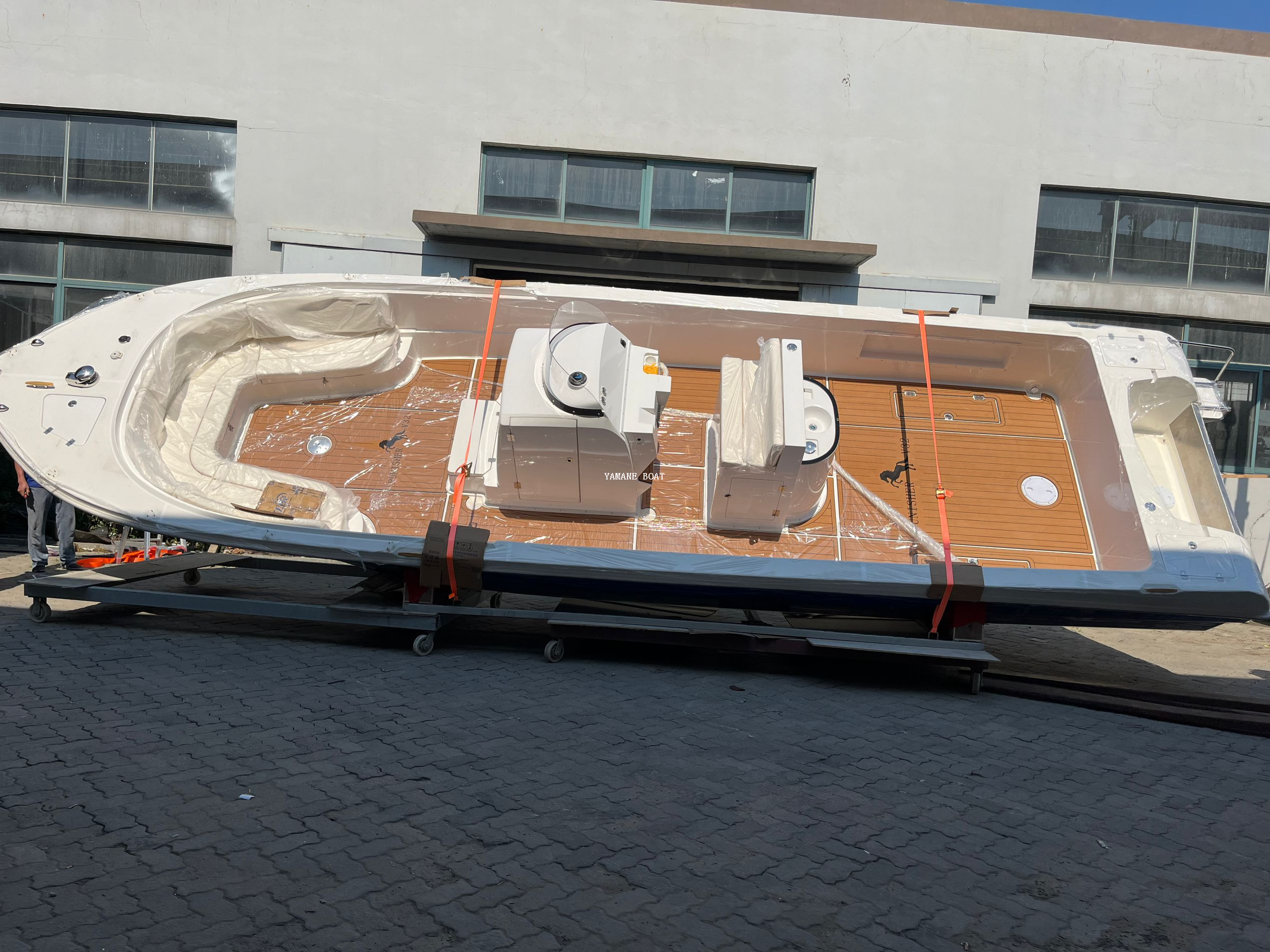 9m 30ft الألياف الزجاجية عالية السرعة يخت قارب رياضي للترفيه