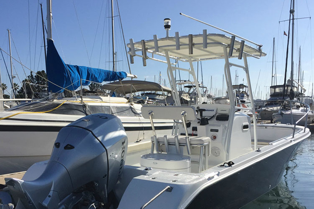 قارب صيد محترف 1