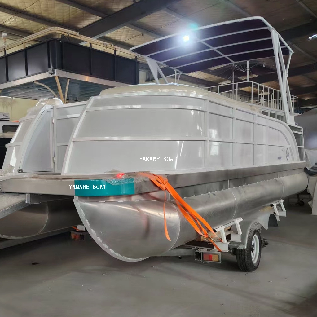 بارجة عائمة من الألومنيوم بطول 19 قدمًا