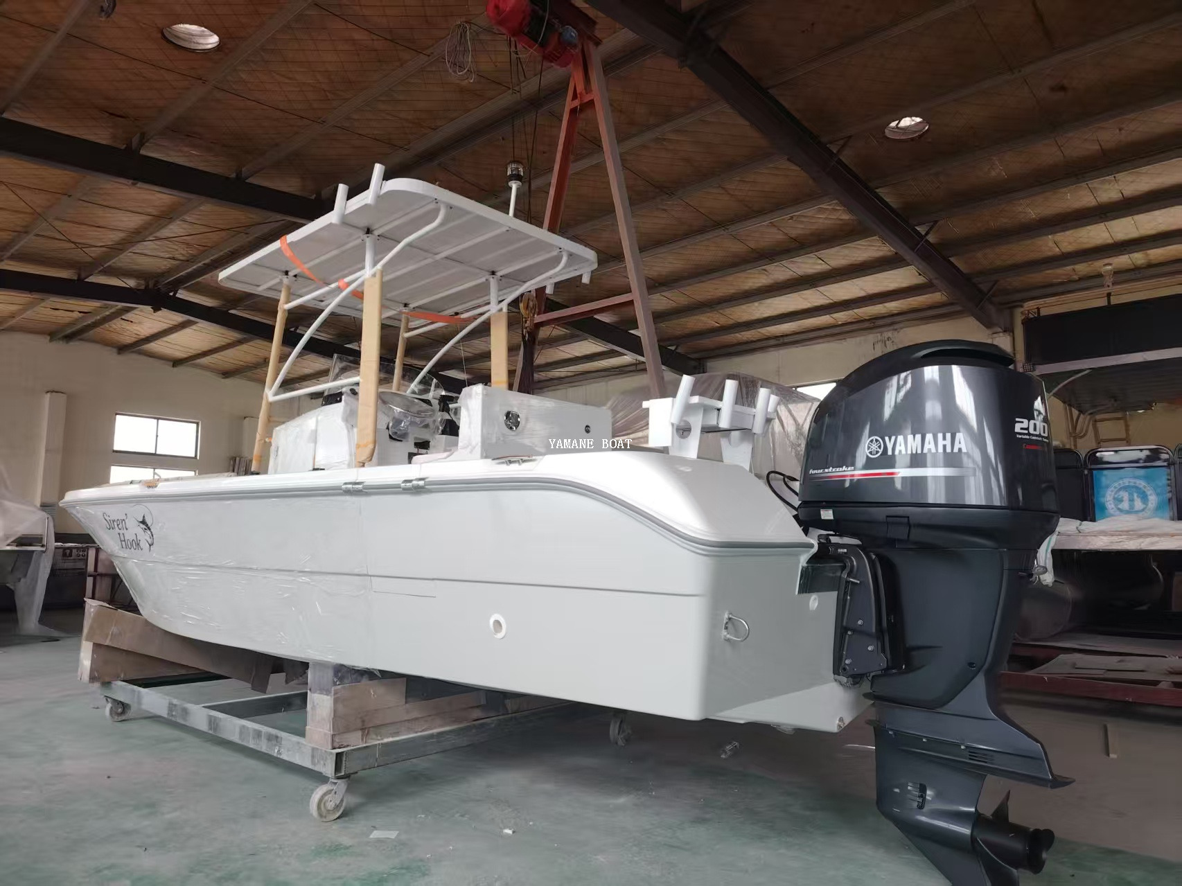 قارب صيد يخت سريع من الألياف الزجاجية بطول 7.20 متر و24 قدم